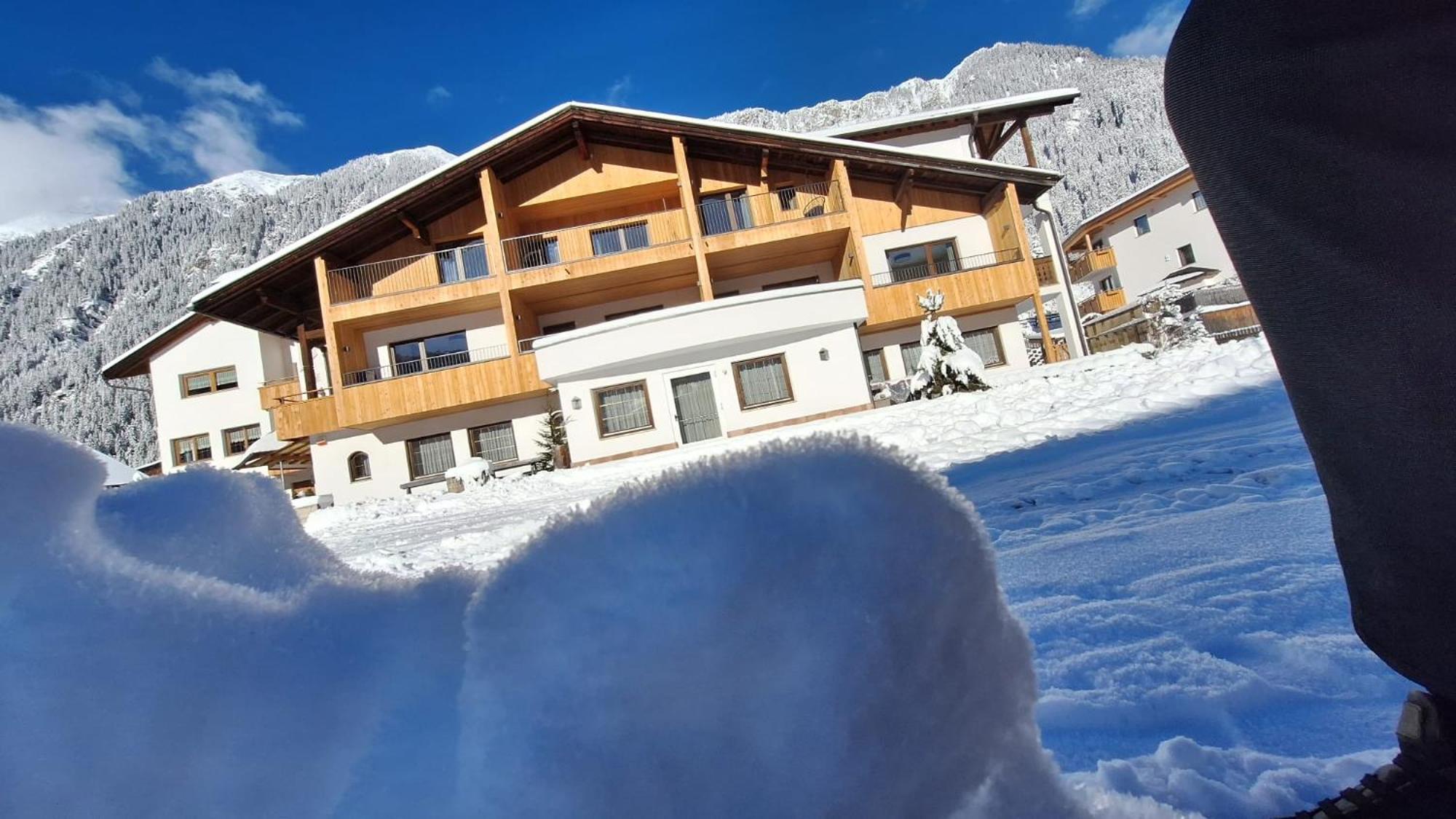 Alpenspitz Appartements - Garni - B&B Рачинес Экстерьер фото